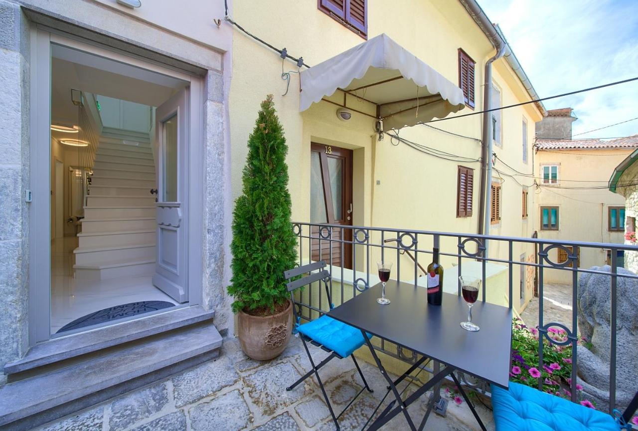 Casa Aurelia Apartment *